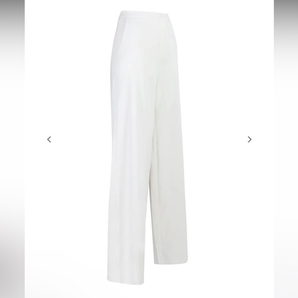Neiman Marcus Gigii’s Vanessa pant White XS